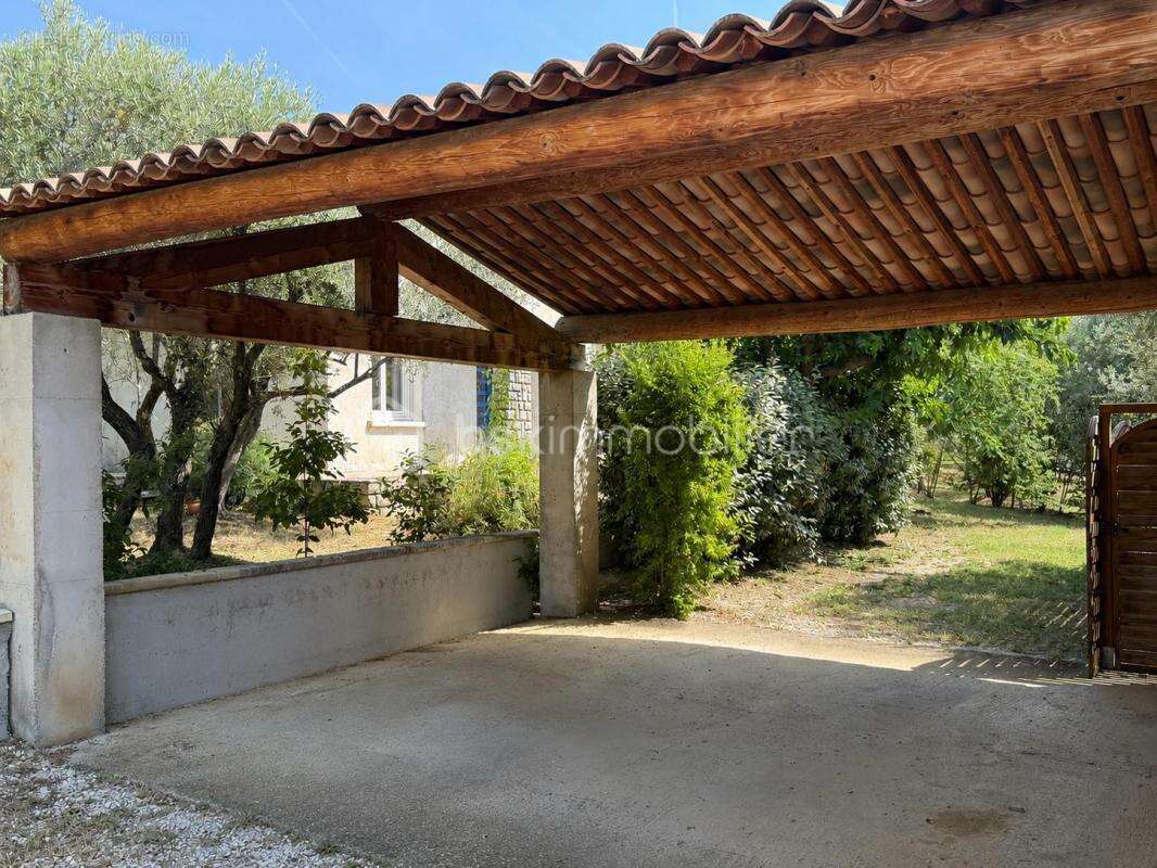Rare à la vente : propriété avec dépendance indépendante à Saint-Saturnin-les-Apt - photo 27