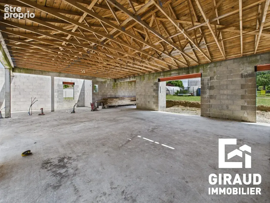 Maison 5 pièces 135 m² à vendre à Fontenay-Le-Comte (85200) - photo 4