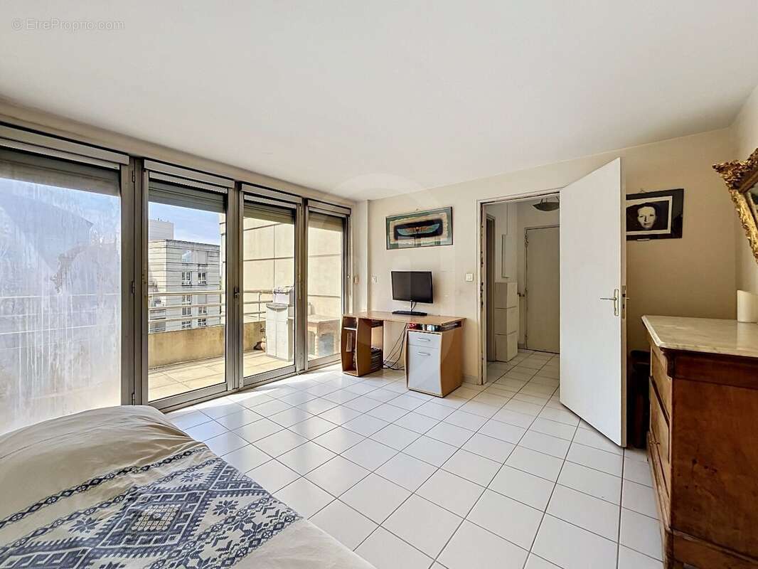 Appartement en dernier étage avec garage et cave - photo 14