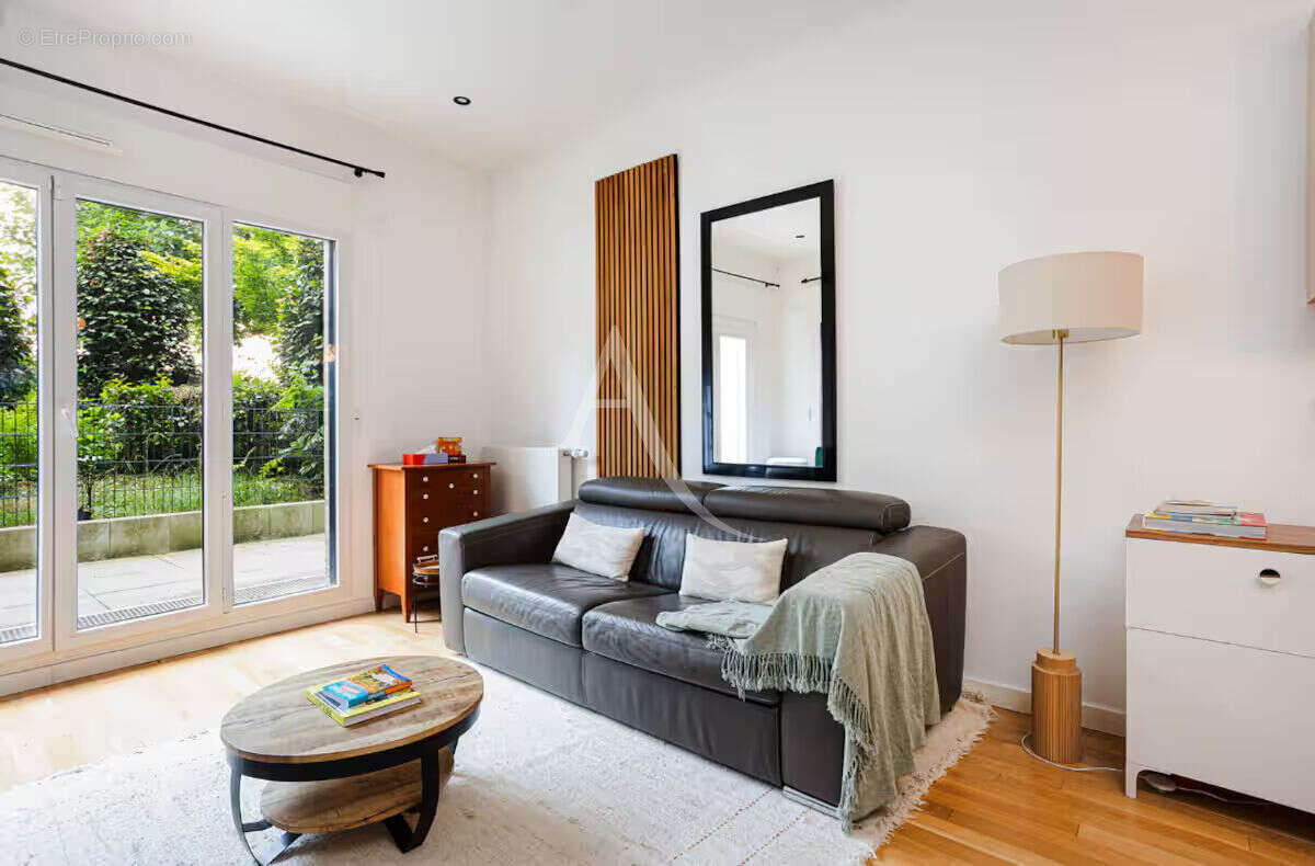 Appartement à SURESNES