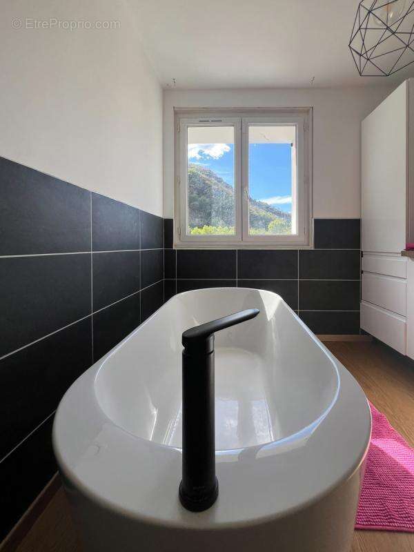 Maison à DIGNE-LES-BAINS