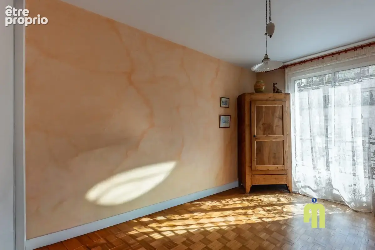 Appartement 4 pièces 100 m² à vendre à Paris-16e (75116) - photo 9