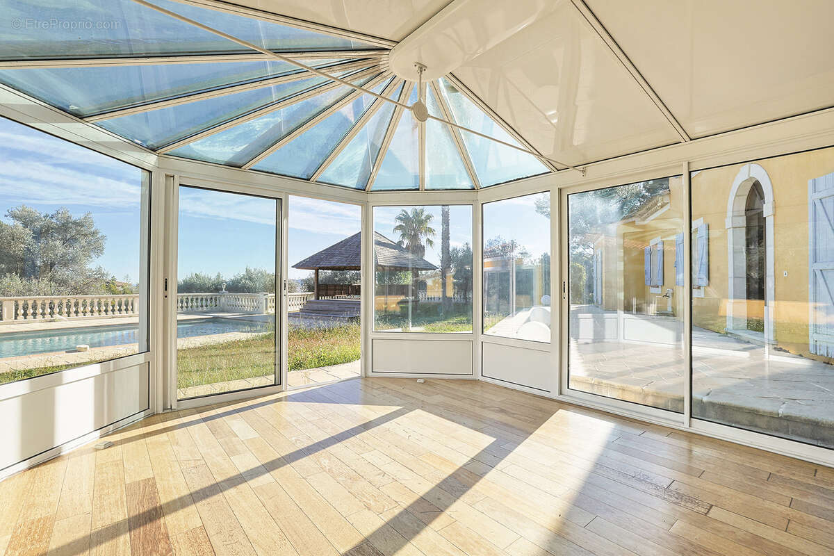 Maison à LA FARLEDE