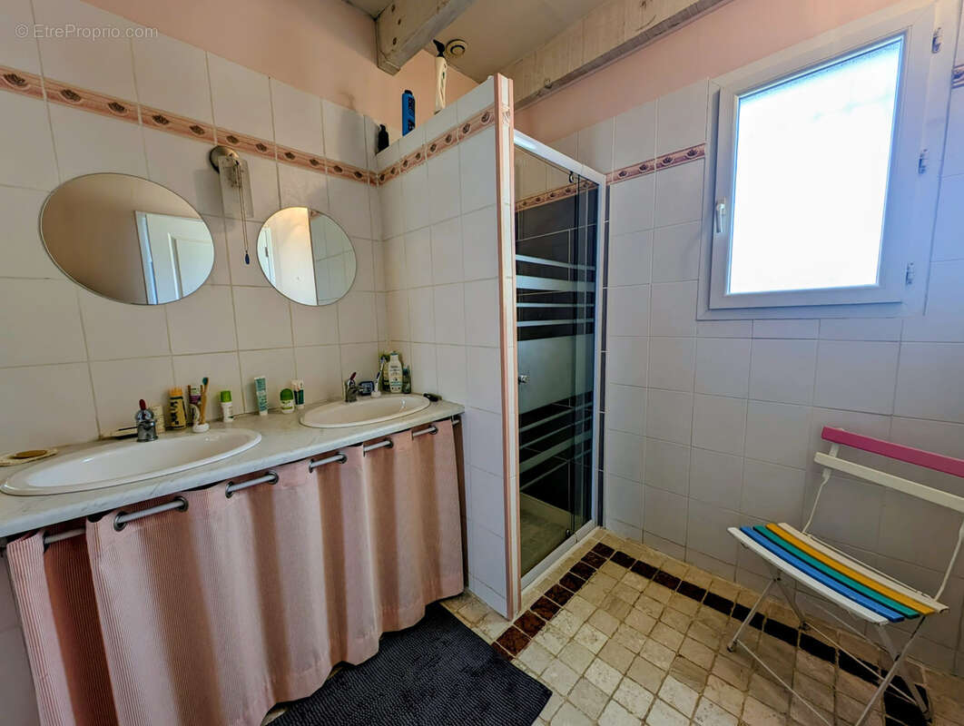 Maison à LEZIGNAN-CORBIERES