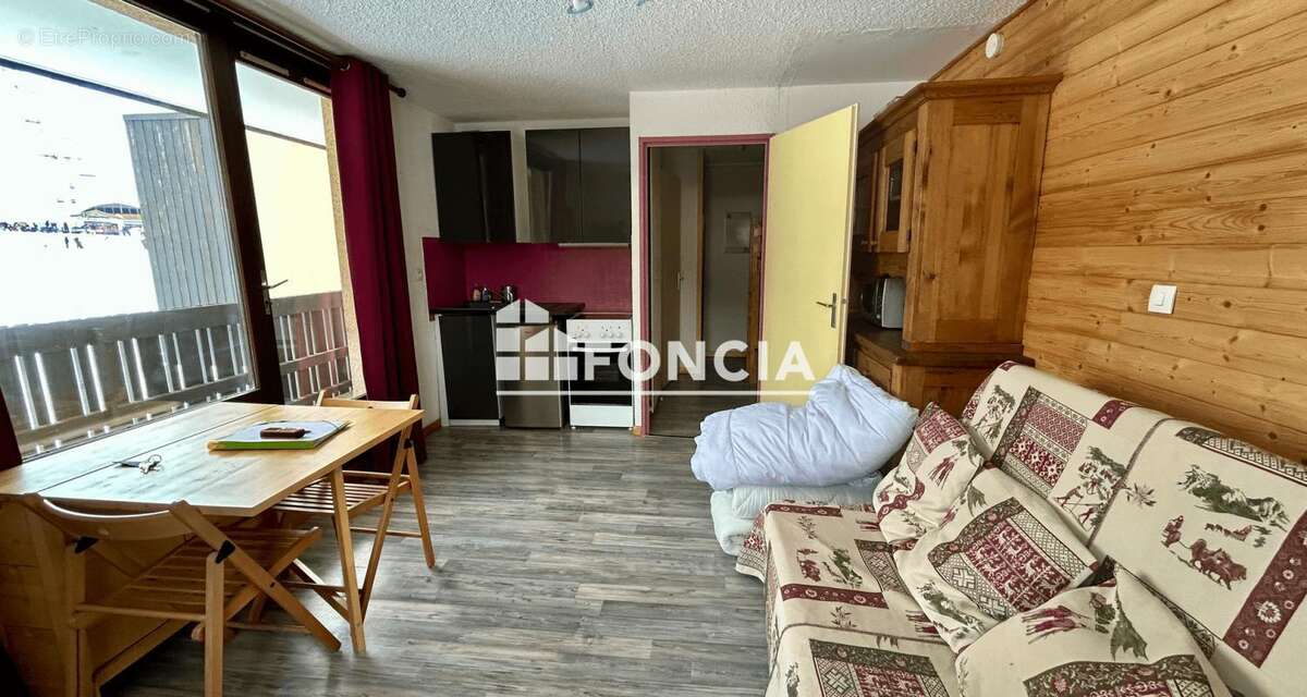 Appartement à SAINT-FRANCOIS-LONGCHAMP