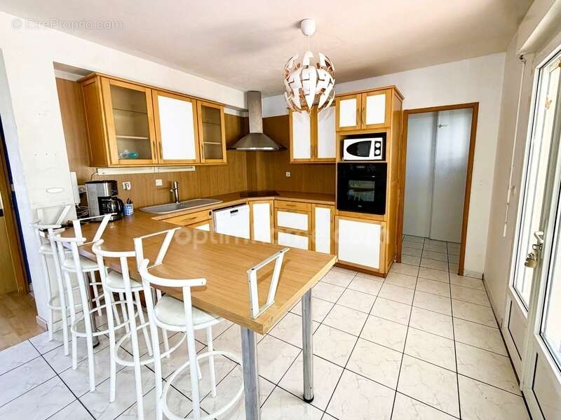 Maison familiale de 200 m² avec piscine - 10 chambres – Idéale gîtes/chambres d’hôtes – Proche Lisieux (14100) - photo 10