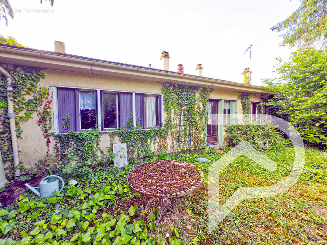 Maison à BRUYERES-SUR-OISE