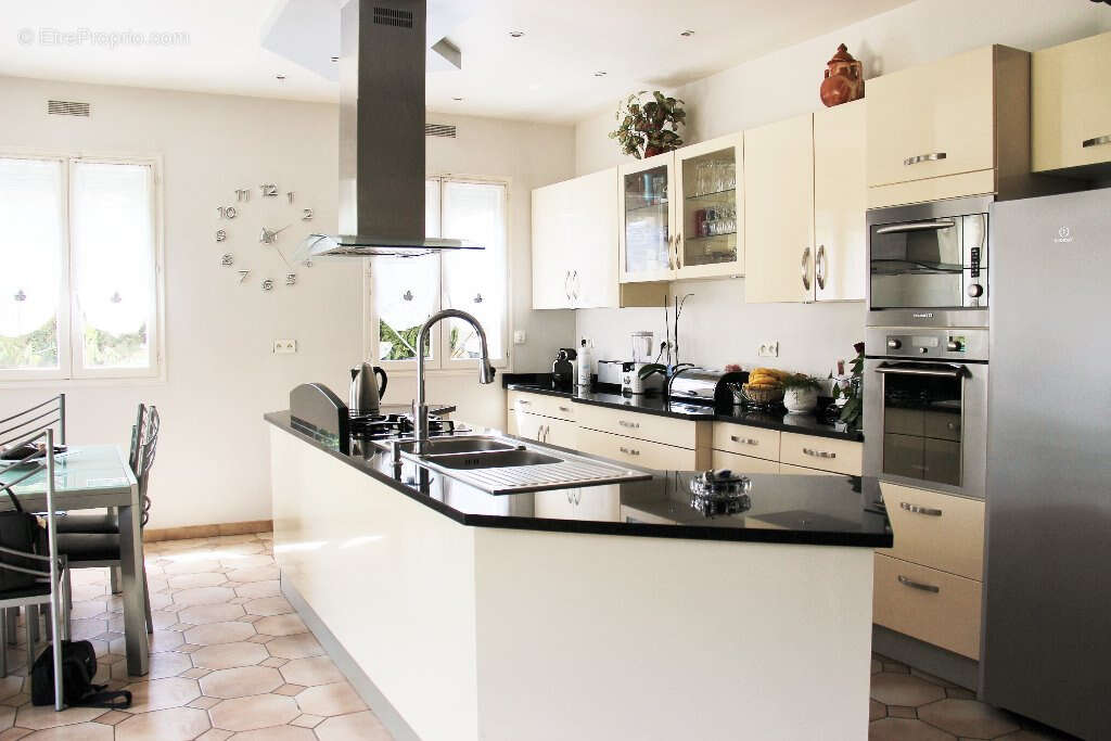 Maison à ORMESSON-SUR-MARNE