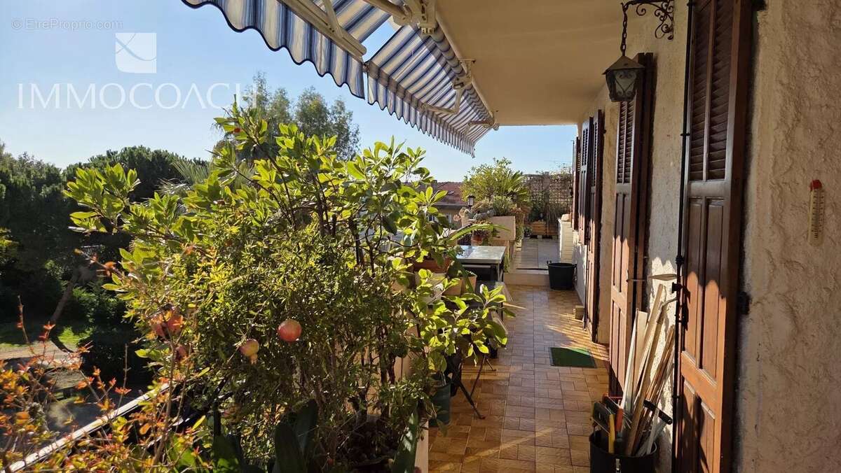 Appartement à CARQUEIRANNE