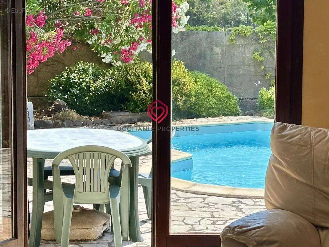 Jolie villa Provencale a rafraichir: 4 chambres, double garage, jardin et piscine – à 5 min du centre de Carcassonne - photo 13