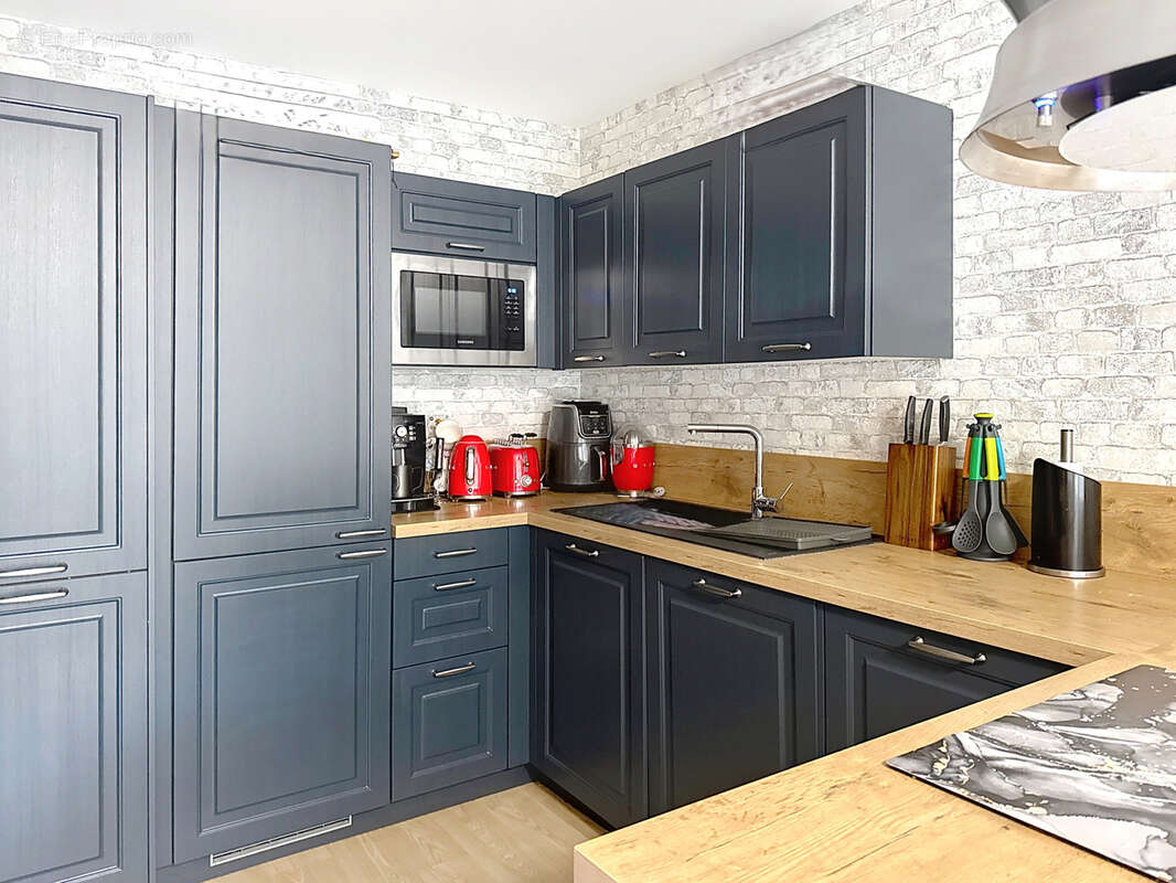 Appartement à LE MESNIL-ESNARD