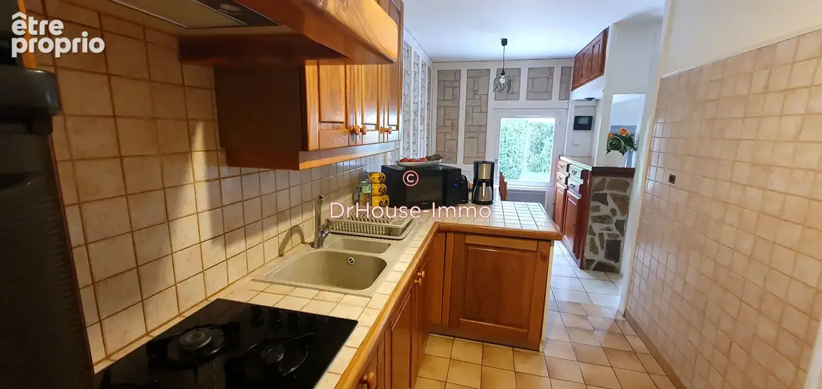 Maison 5 pièces 109 m² à vendre à Chambly (60230) - photo 5