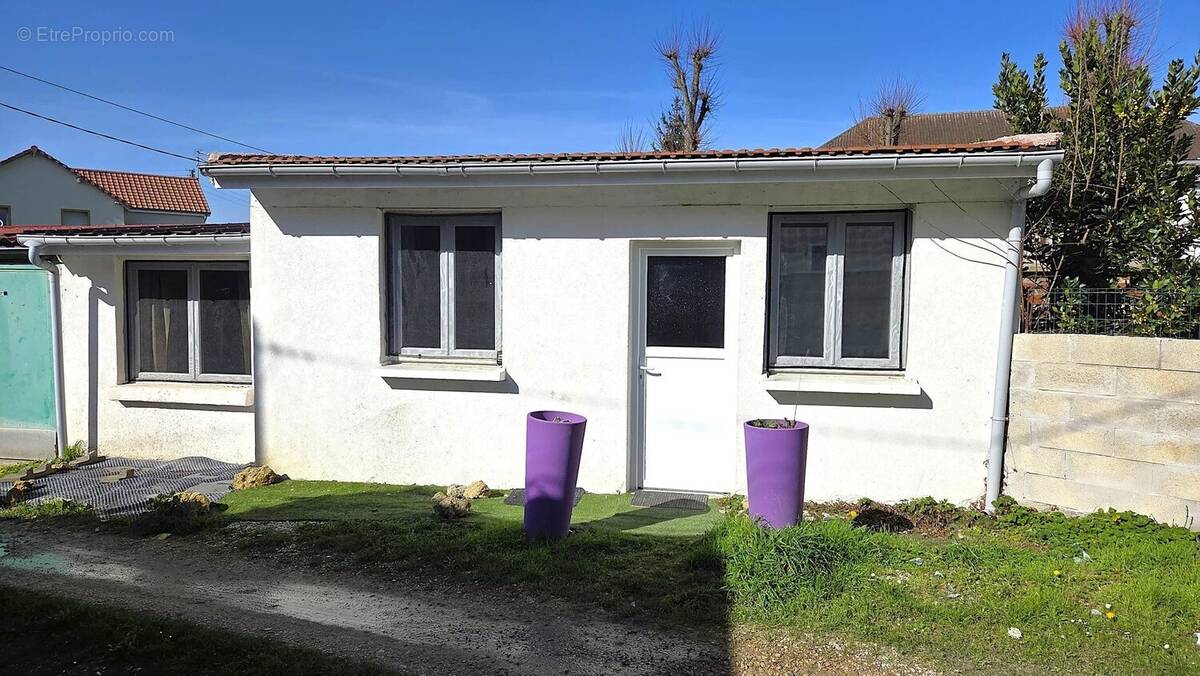 Maison à BROU-SUR-CHANTEREINE