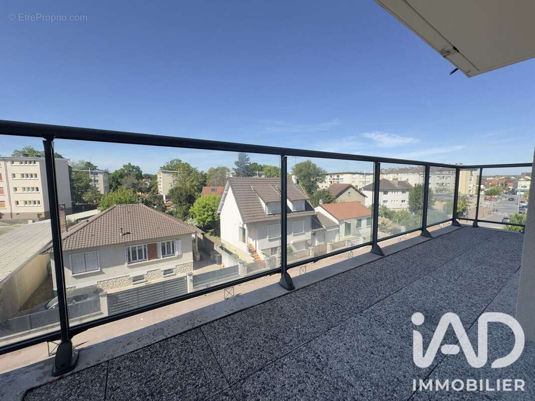 Photo 2 - Appartement à LA ROCHETTE