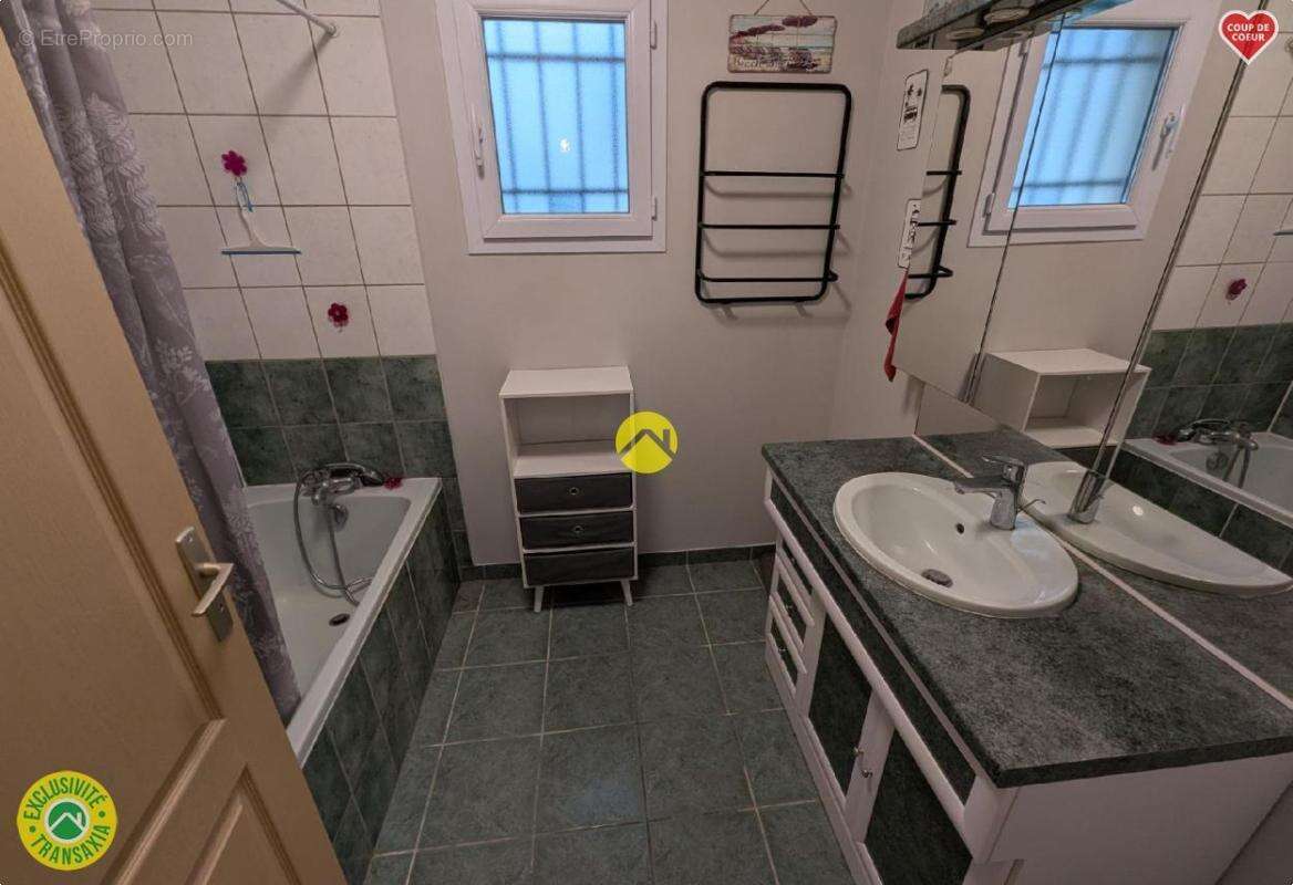 Maison à MOULINS-SUR-YEVRE