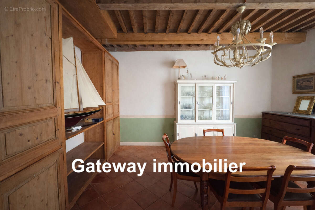 Maison à CLERMONT-FERRAND