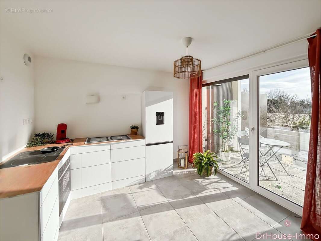 Appartement 76 m² à Merignac  - photo 30