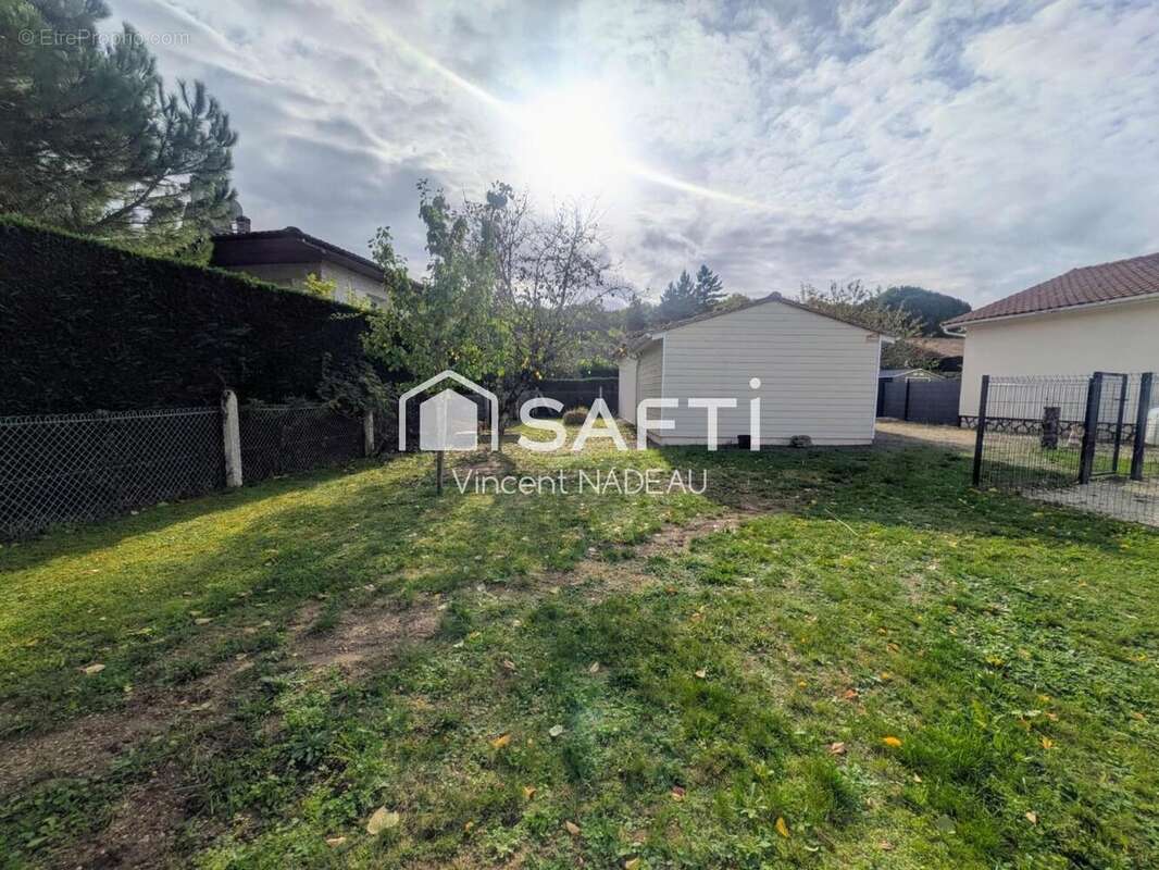 Photo 2 - Appartement à SAINT-YRIEIX-SUR-CHARENTE