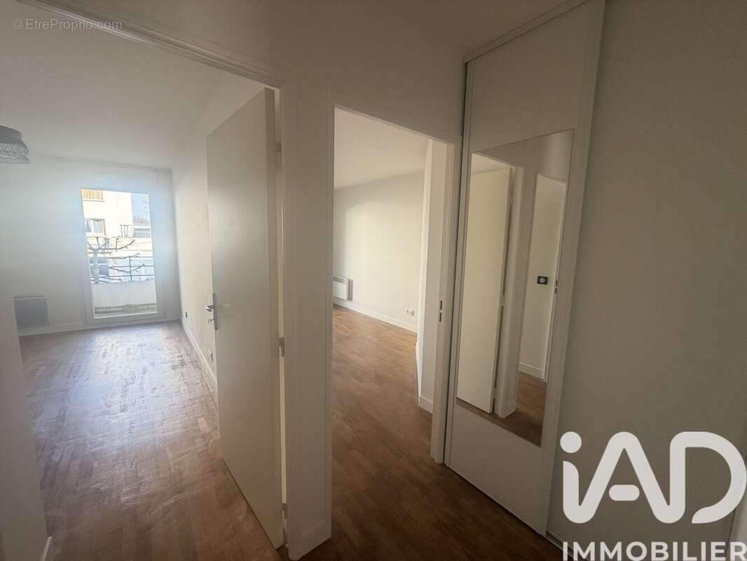 Photo 2 - Appartement à LE PLESSIS-TREVISE