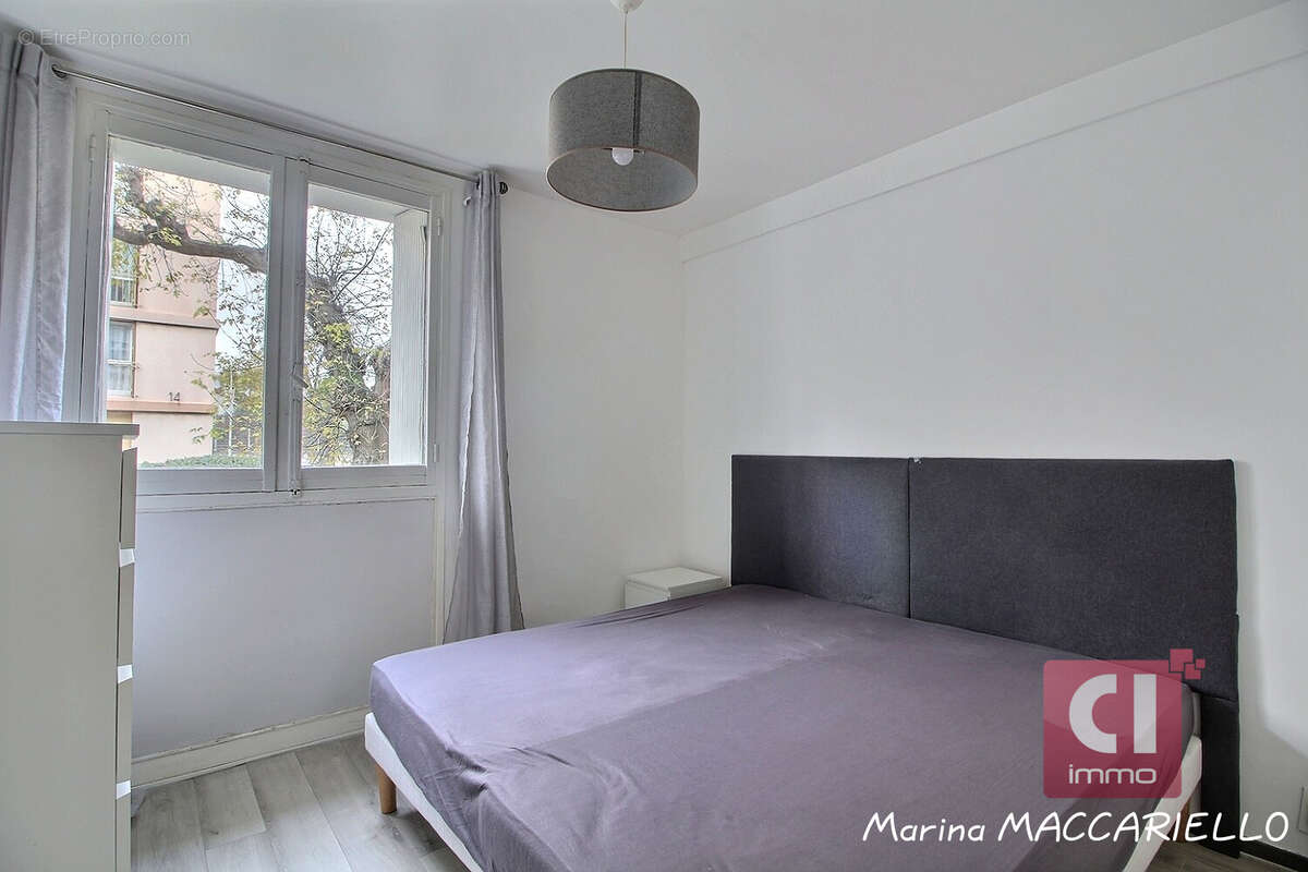 Appartement à MARSEILLE-9E