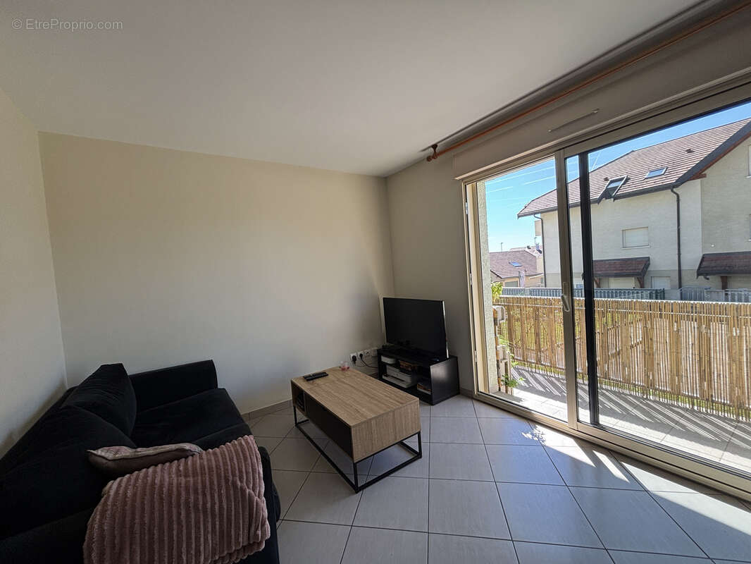 Appartement à GROISY