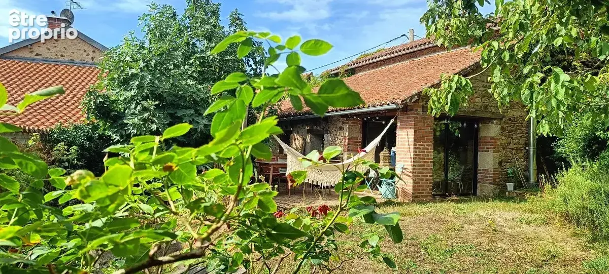 Maison de village 110 m2 - photo 2
