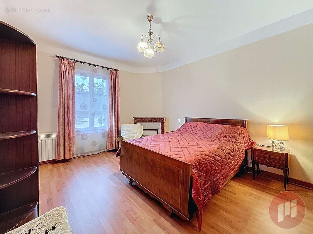 Maison à BRIVE-LA-GAILLARDE