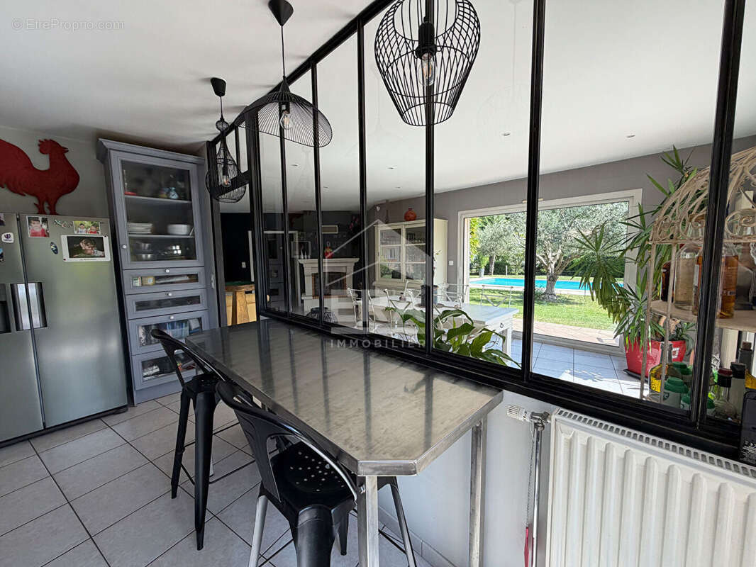 Maison de standing Albi - Lasbordes 150m², piscine, garages 95m² - photo 5