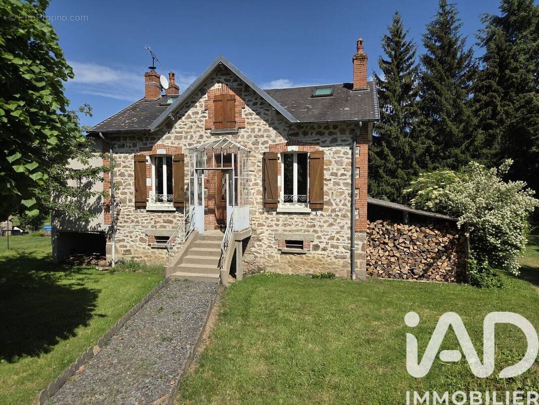 Photo 1 - Maison à CROZE