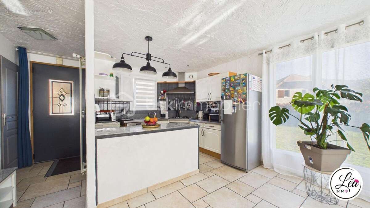 Votre nouveau chez-vous : maison avec jardin, terrasse & garage - photo 3