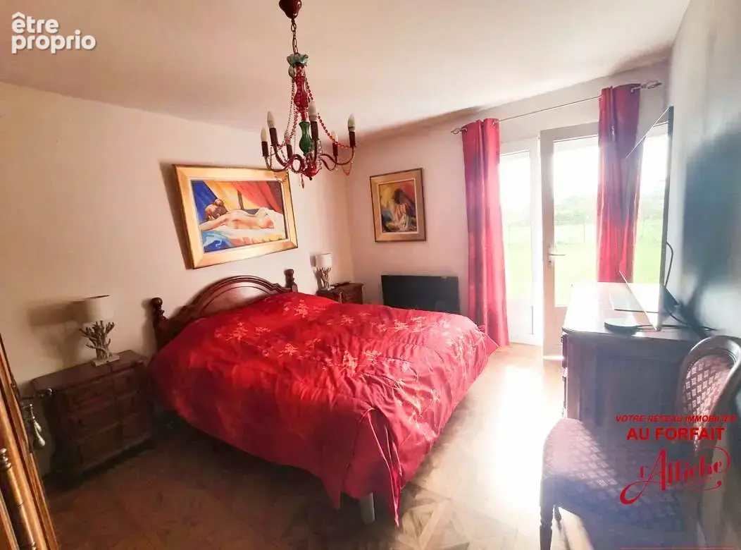 villa d'architecte de 255 m² sur 2700 m² de terrain - photo 13