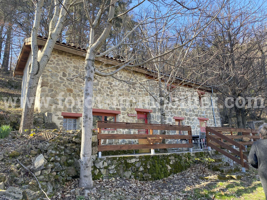 Maison à LE CHEYLARD