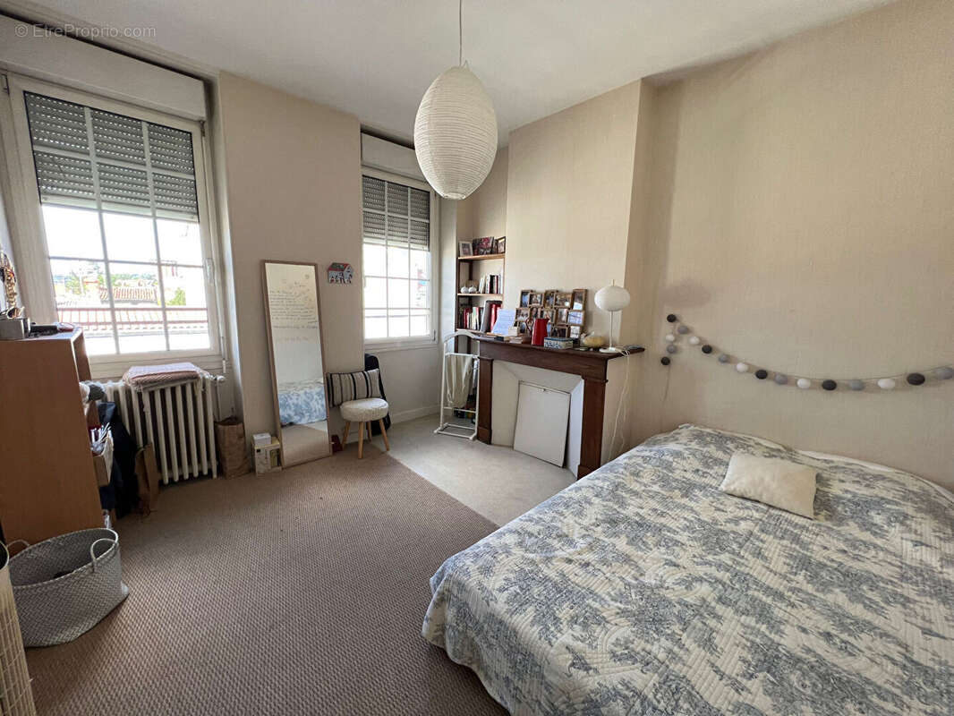 Maison à VILLENEUVE-SUR-LOT