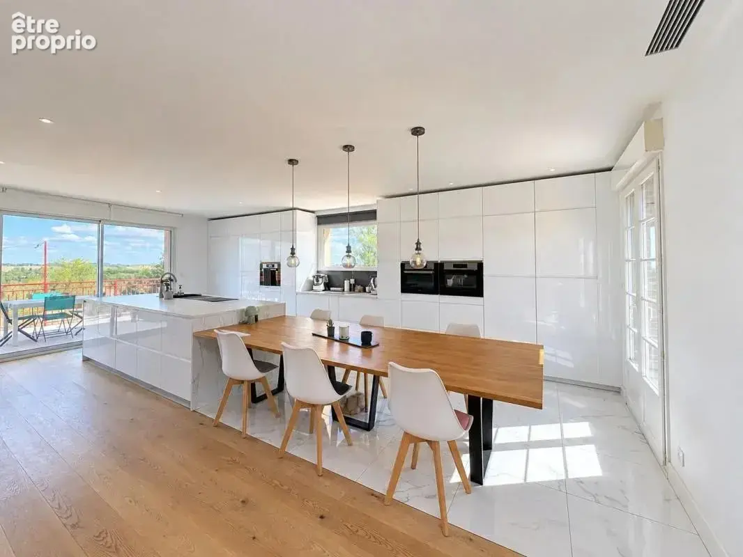 Exclusivité orpi – maison 200 m² avec piscine et terrain de 3 000 m² – drémil-lafage - photo 3
