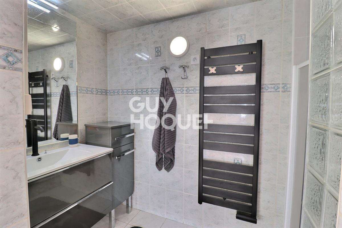 Maison à AIGREFEUILLE-D'AUNIS