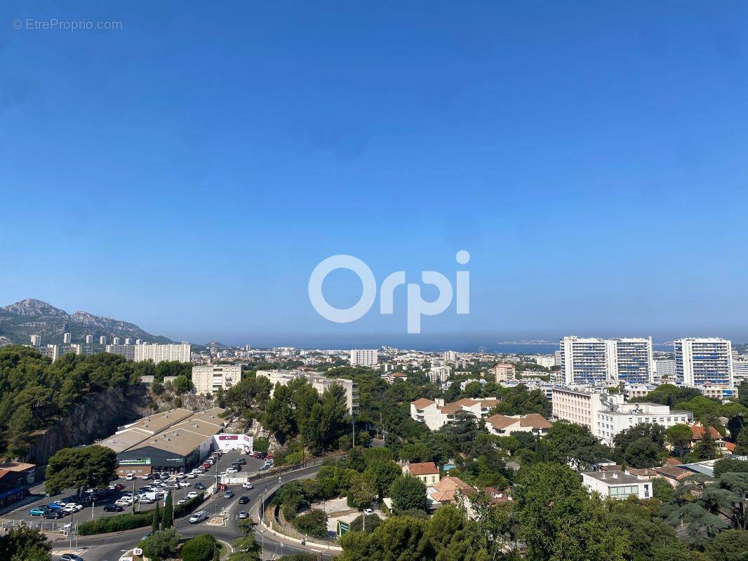 Appartement à MARSEILLE-9E