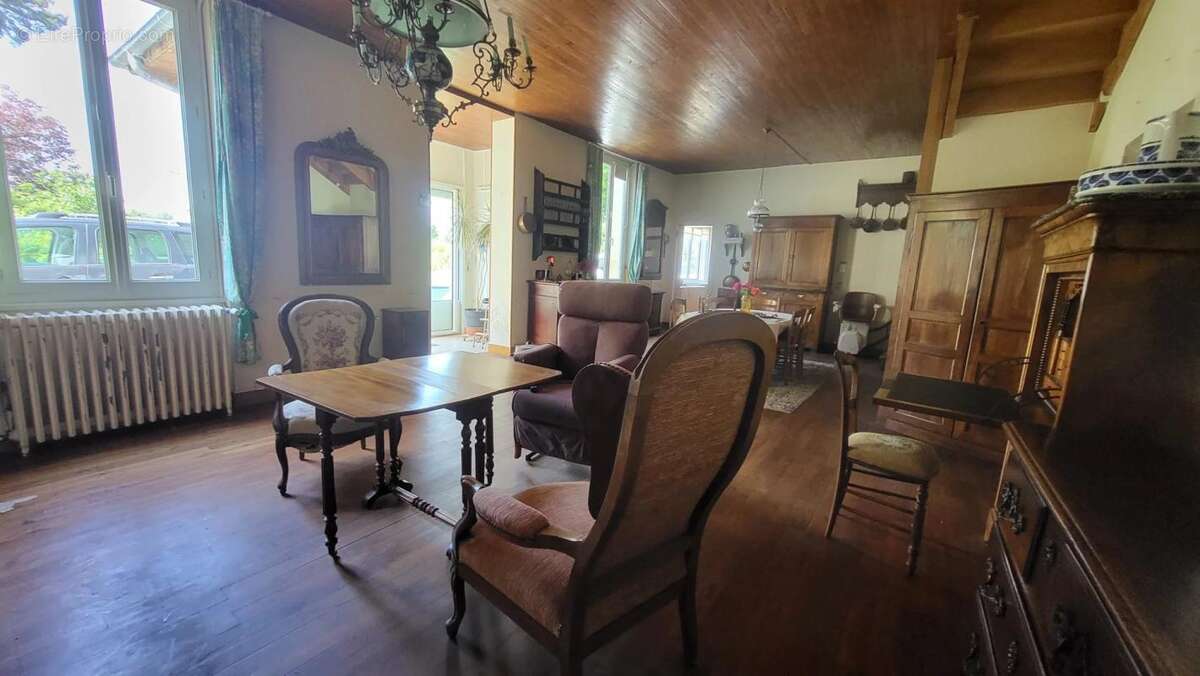 Maison à SAINT-AVIT-SAINT-NAZAIRE