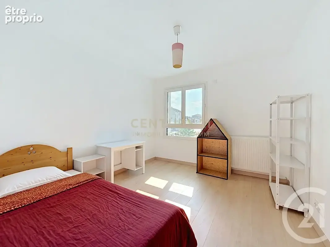 Appartement 3 pièces 64 m² à vendre à Bourgoin-Jallieu (38300) - photo 4
