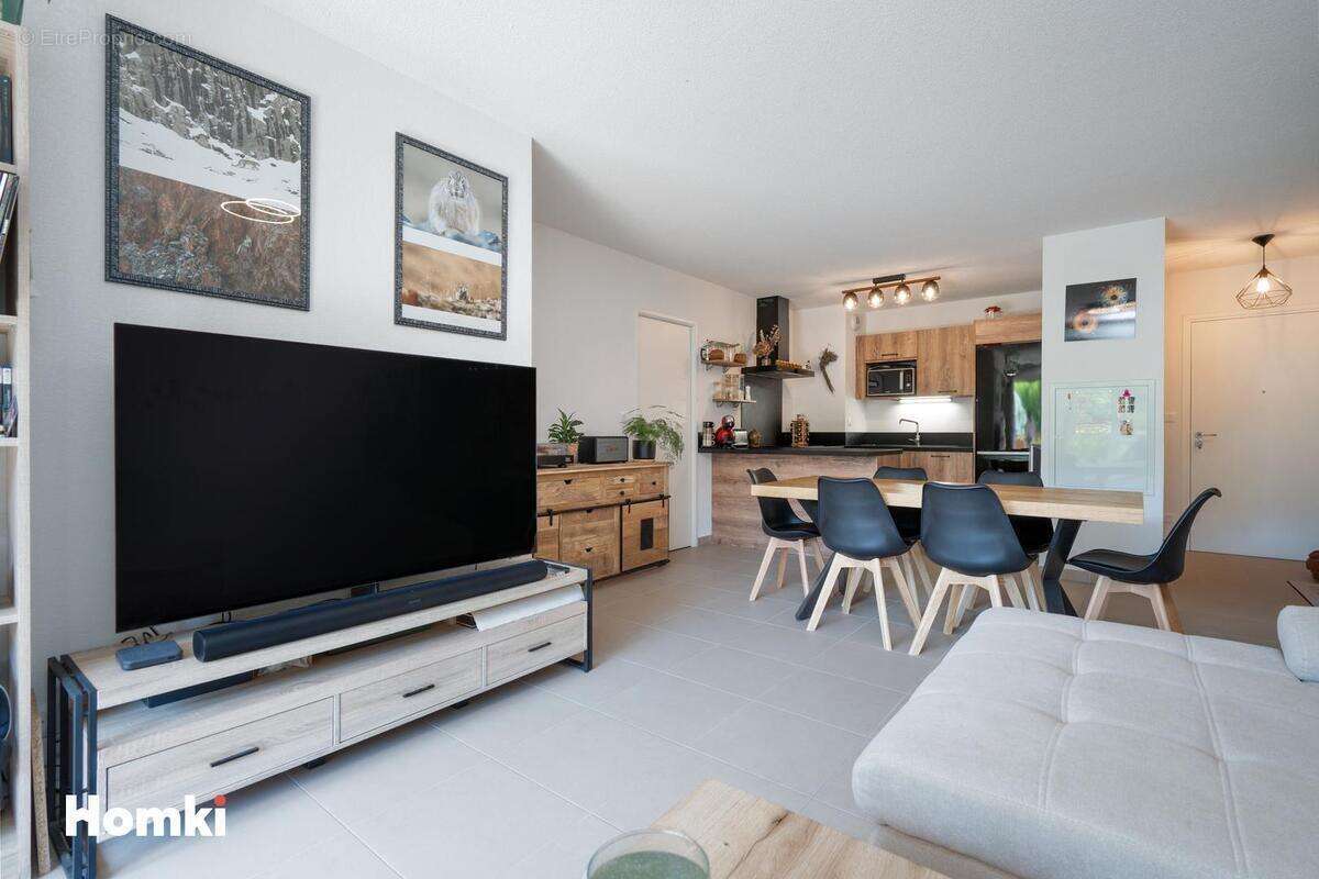 Appartement à GRABELS