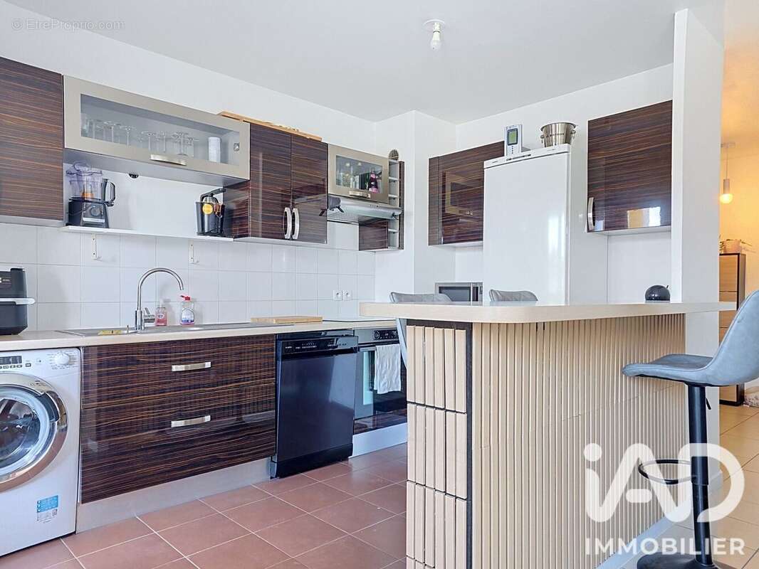 Appartement 66 m² à Coubert  - photo 2