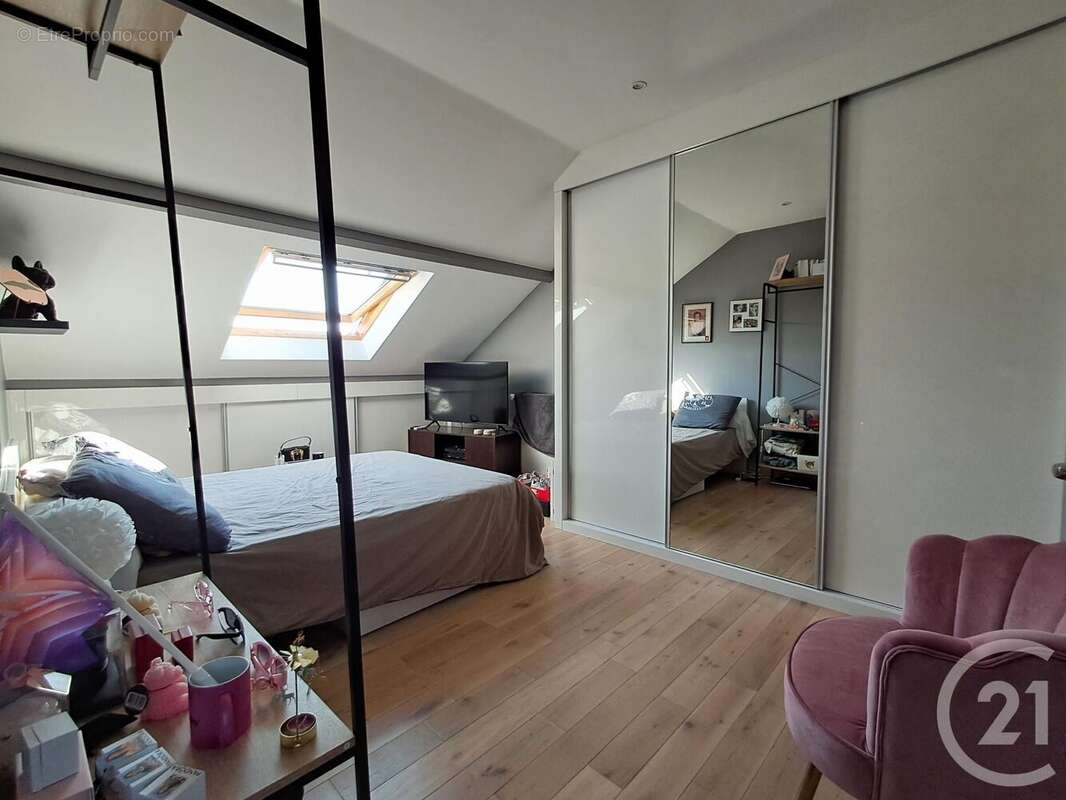 Maison à ORMESSON-SUR-MARNE