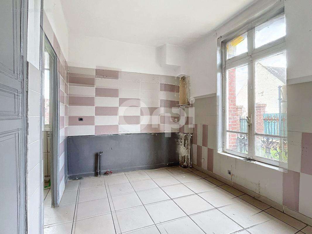 Maison à MERY-LA-BATAILLE