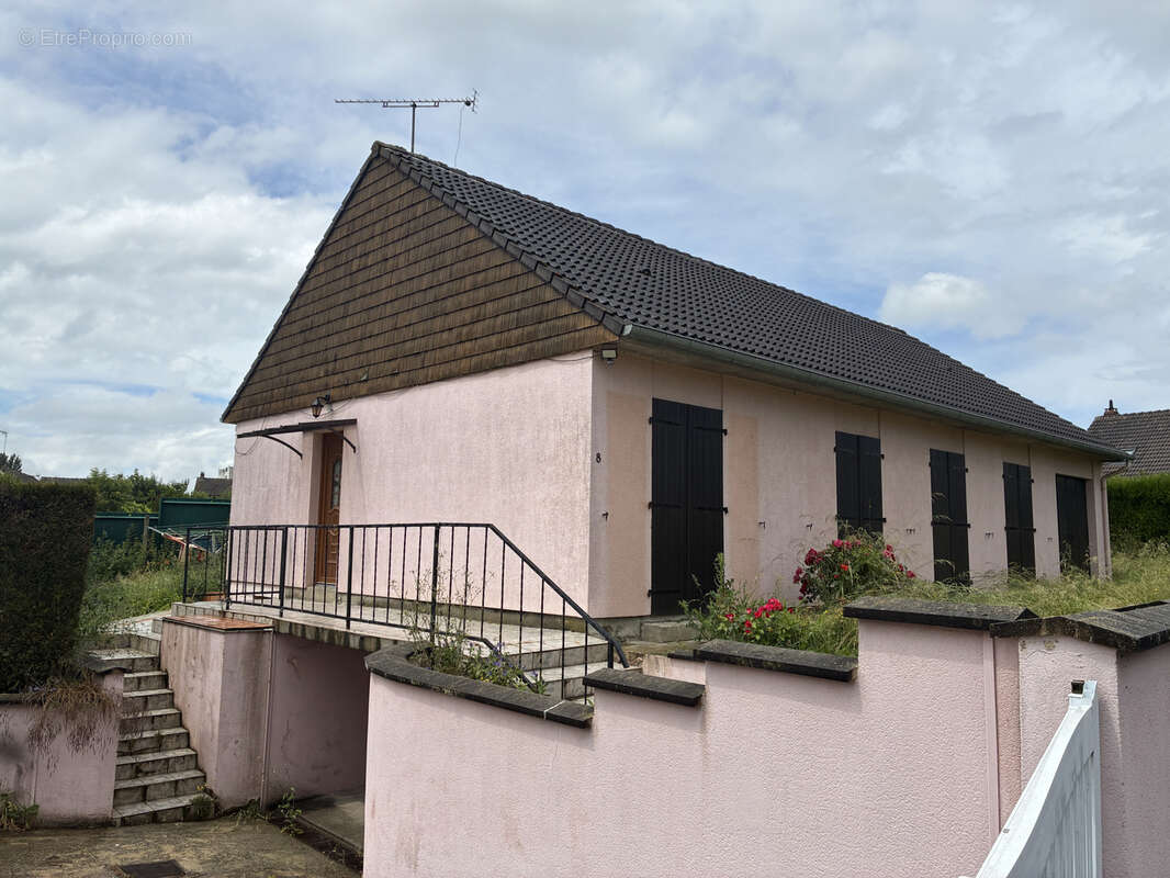 Maison à ROYE