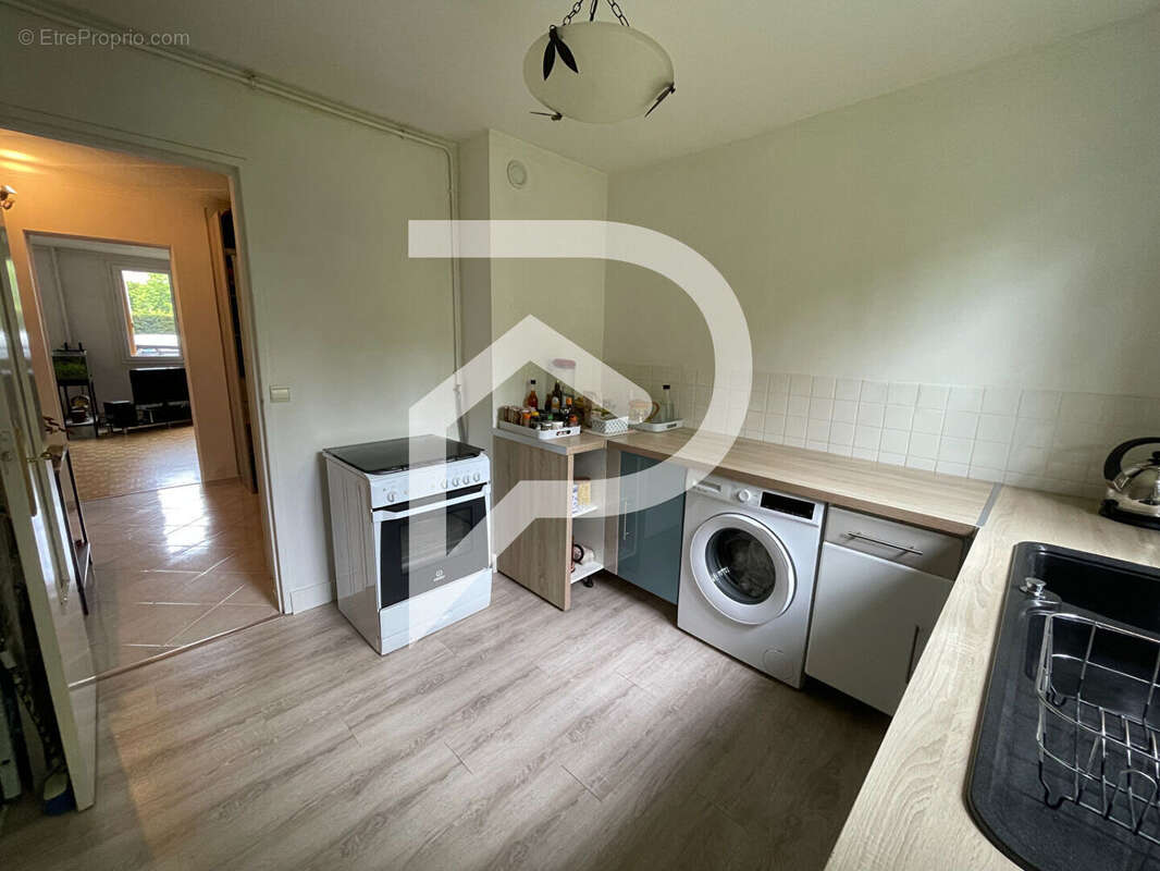 Appartement à LIMEIL-BREVANNES