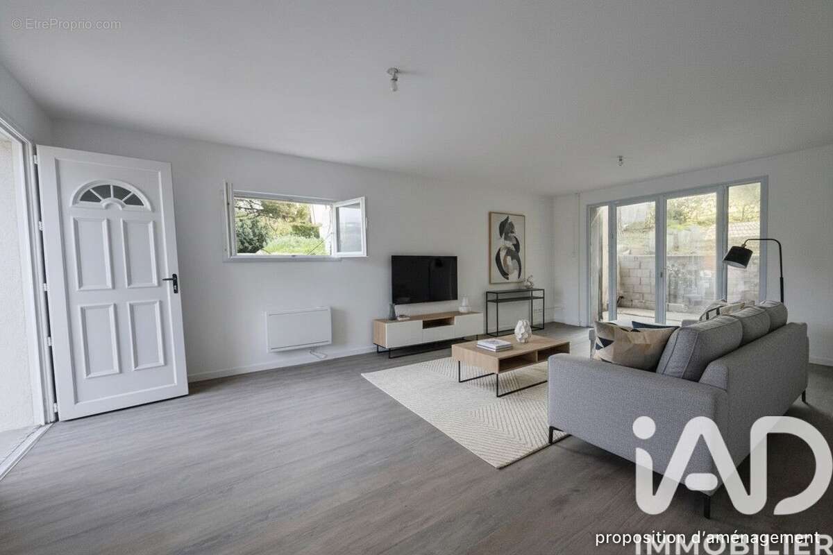 Photo 2 - Maison à MEYREUIL