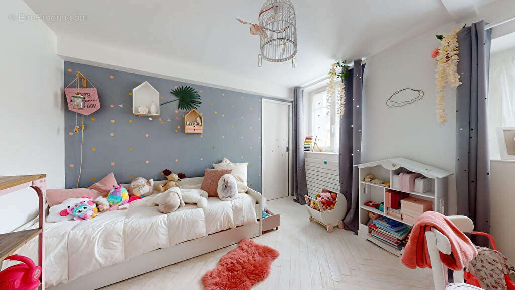 Maison à MEZY-SUR-SEINE