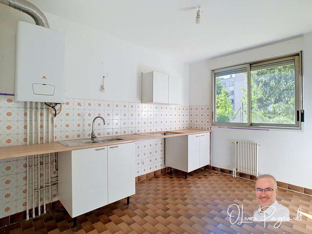Photo 5 - Appartement à LYON-8E
