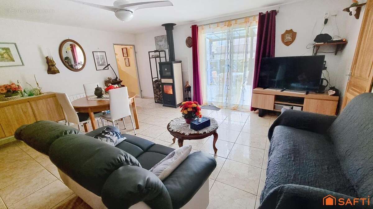 Photo 5 - Maison à MORTAGNE-SUR-GIRONDE