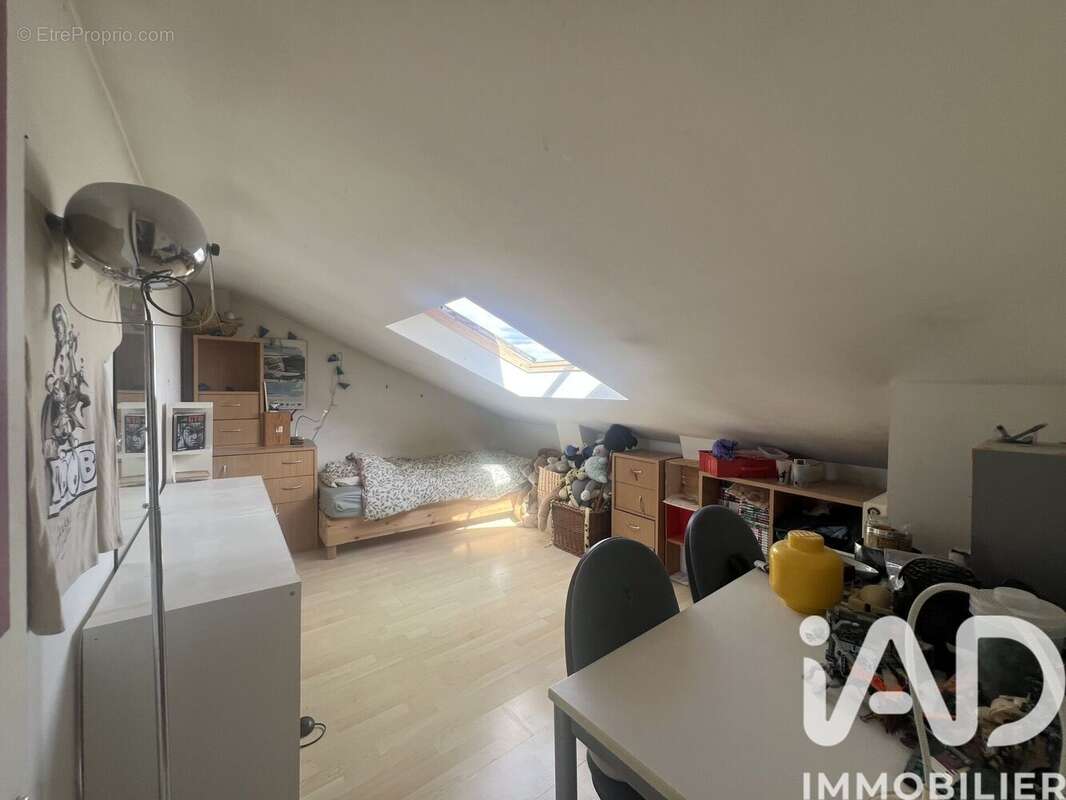 Photo 7 - Maison à SURESNES