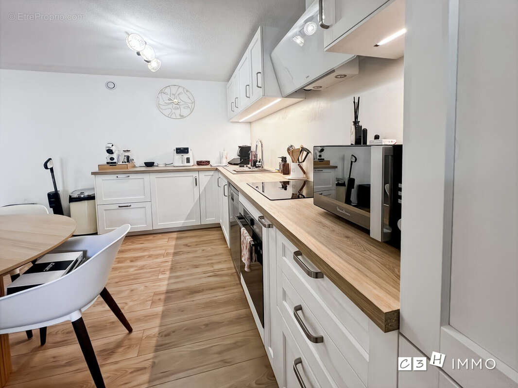 Appartement 65 m² à Longages  - photo 4
